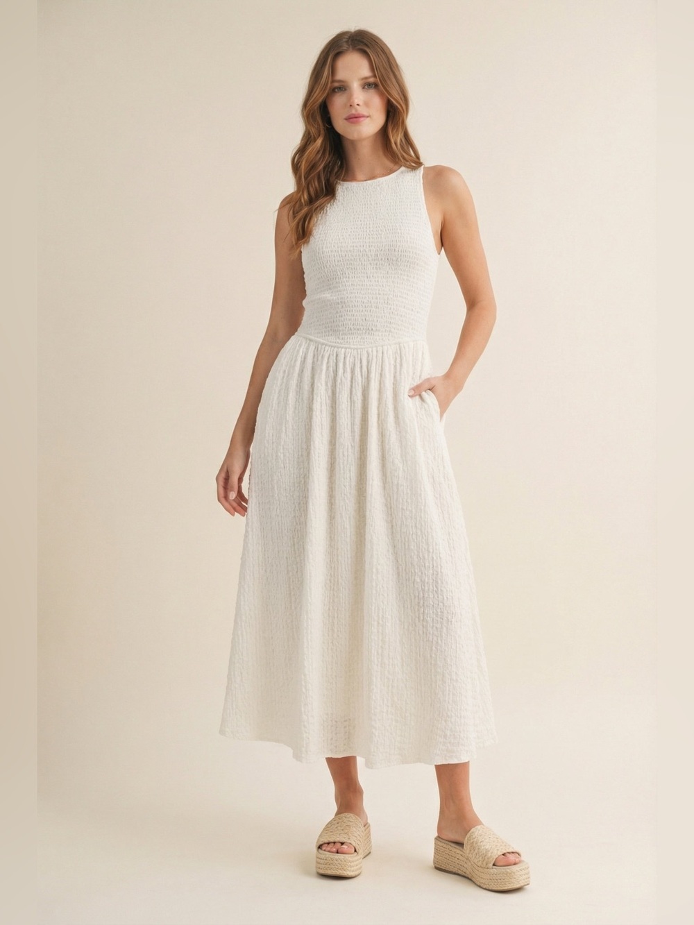 Mustard Seed White Textured Smocked Sleeveless Midi Dress S
